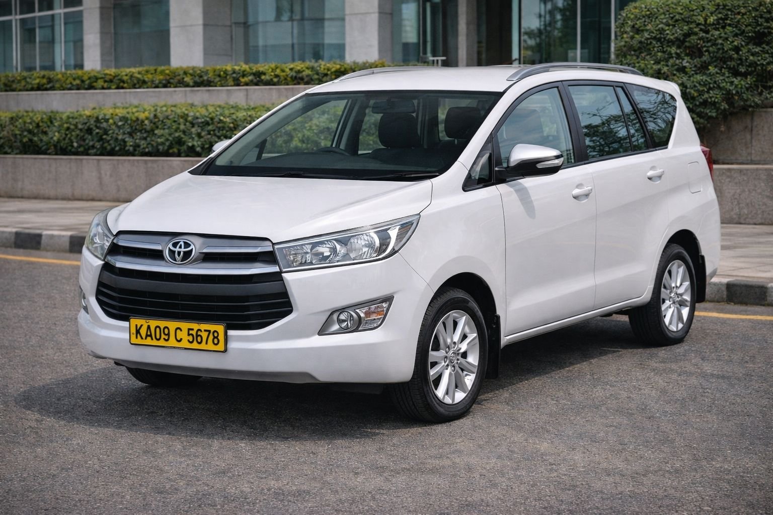 SUV taxi from Mysore for Coorg Ooty Wayanad hill routes